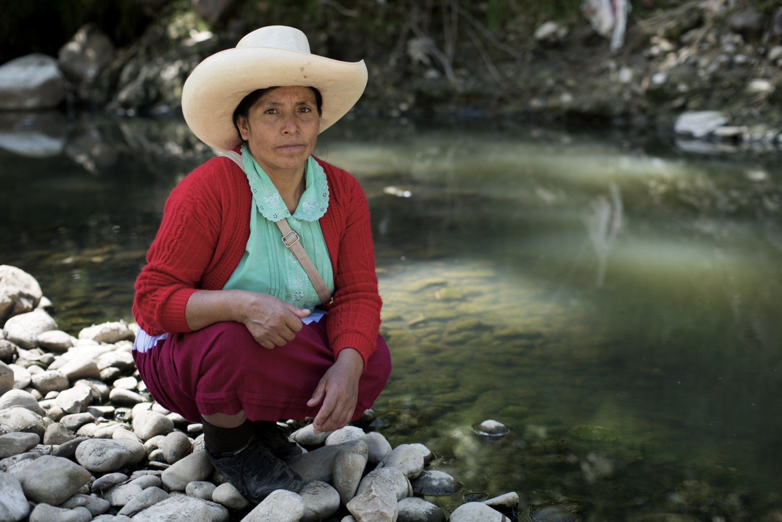 Peru: Human rights defender Máxima Acuña criminalised by unsubstantiated criminal prosecution for land invasion