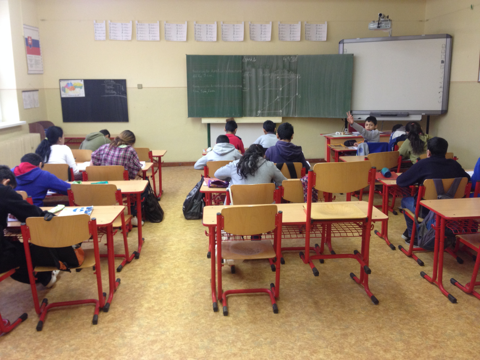 Slovakia: Unlawful ethnic segregation in schools is failing Romani children