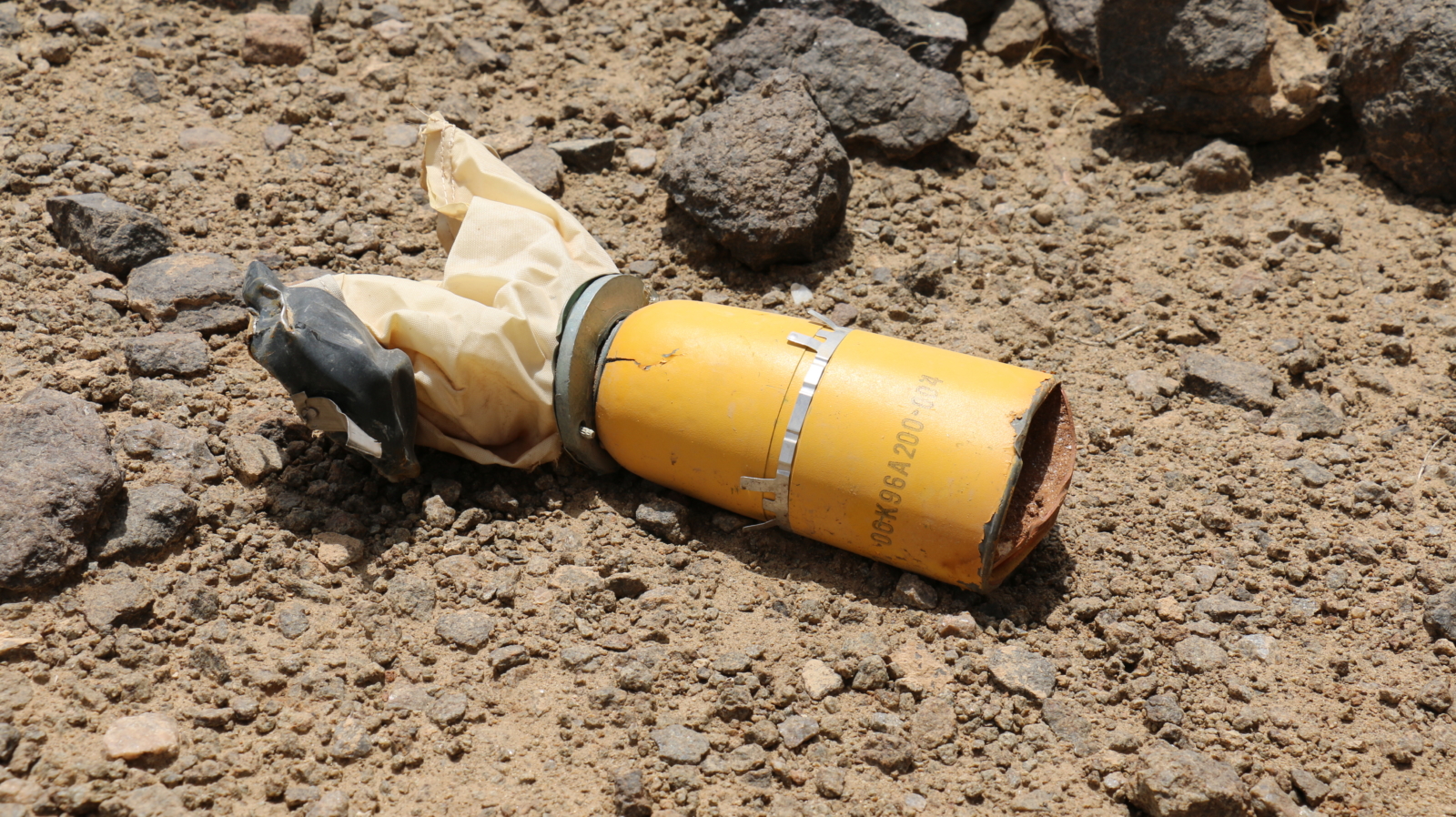 Yemen: Saudi Arabia-led coalition uses banned Brazilian cluster munitions on residential areas