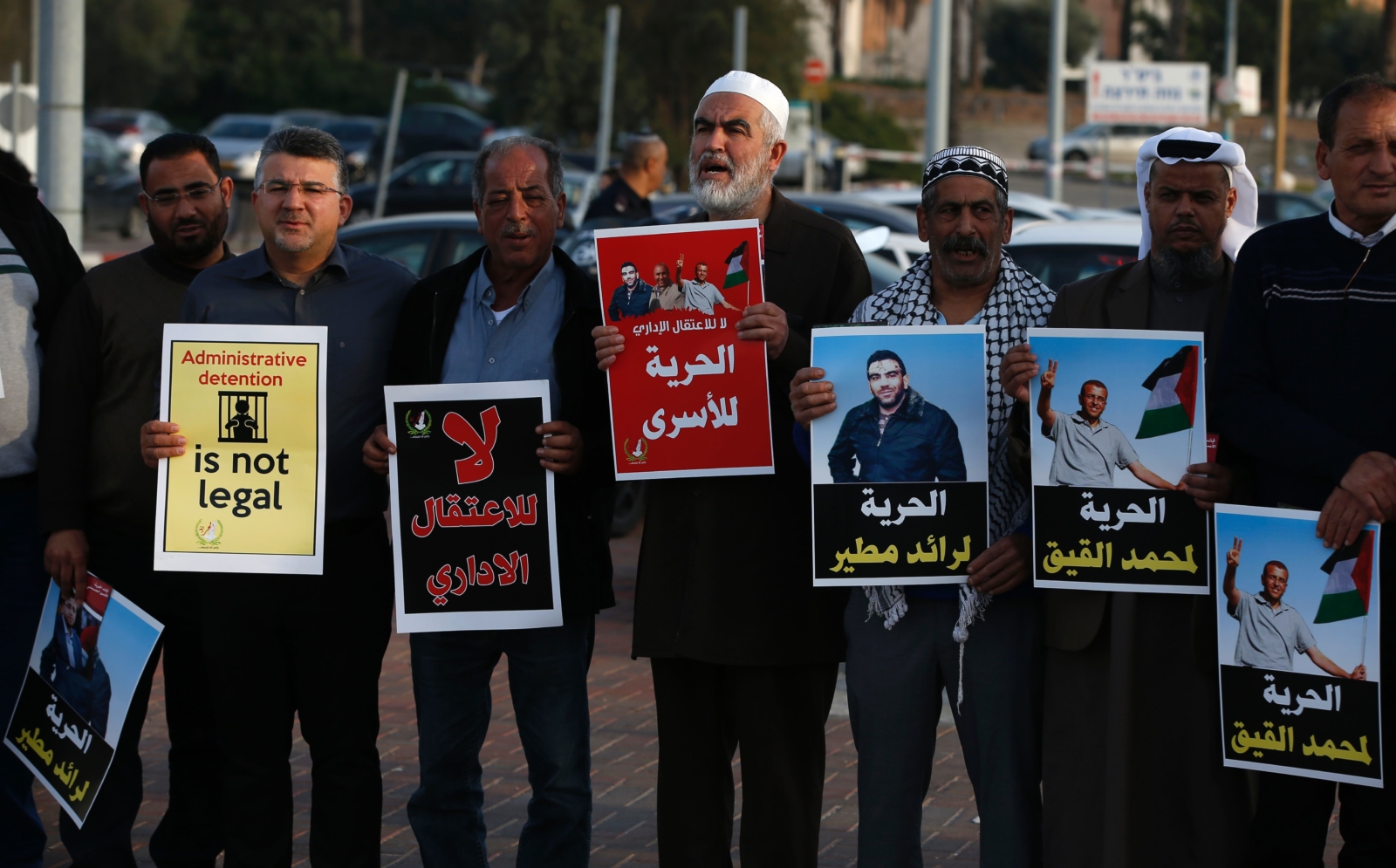 Israel: Detention of Palestinian journalist on hunger strike without charge ‘unjust and cruel’