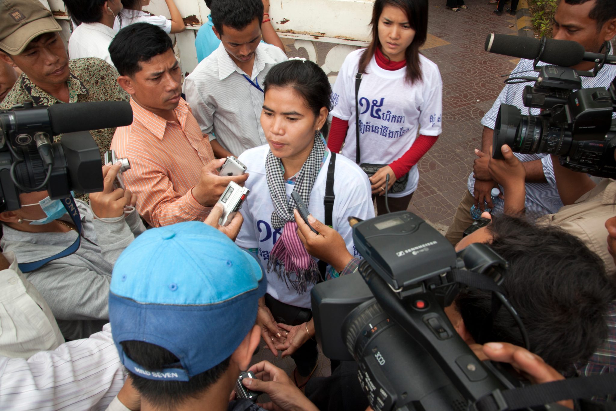 Cambodia: NGOs join calls for Tep Vanny’s release one year after arrest