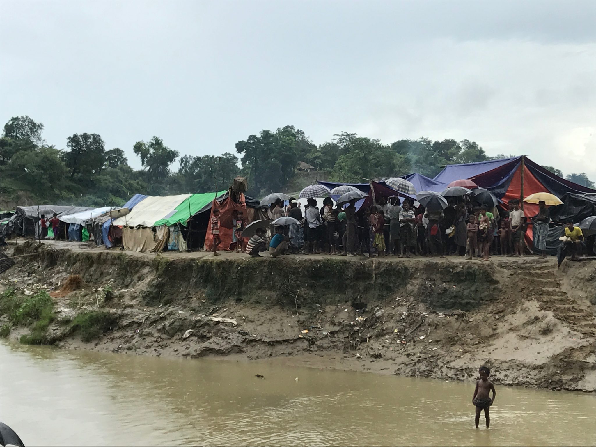 Rohingya crisis: Bangladesh should take help from global community to tide over humanitarian disaster