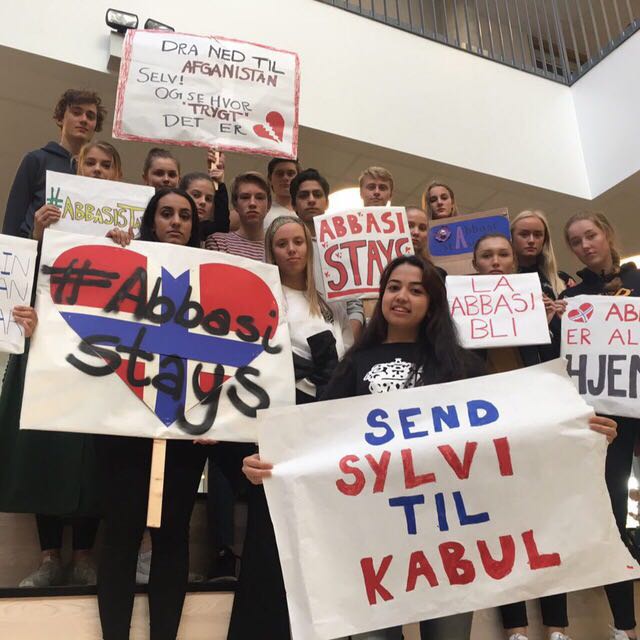 1,000+ Norway high schoolers protest to stop the government deporting their Afghan classmate