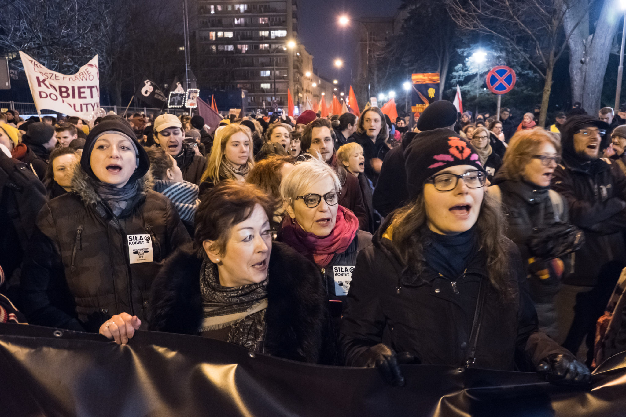 Women in Poland: “We need your support and we need it now!”