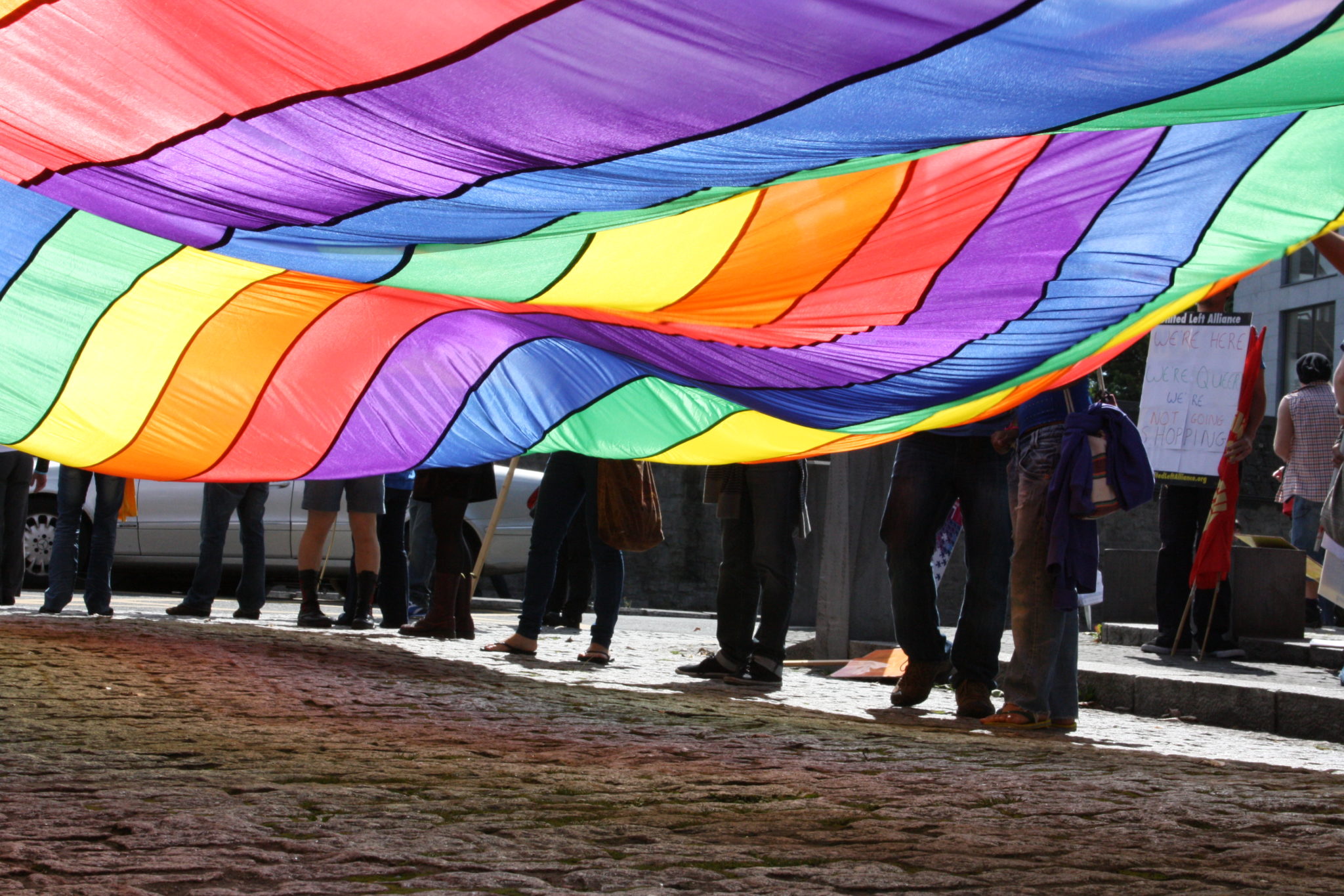 Russia: Arrest of campaigner Peter Tatchell for gay rights protest is ‘outrageous’