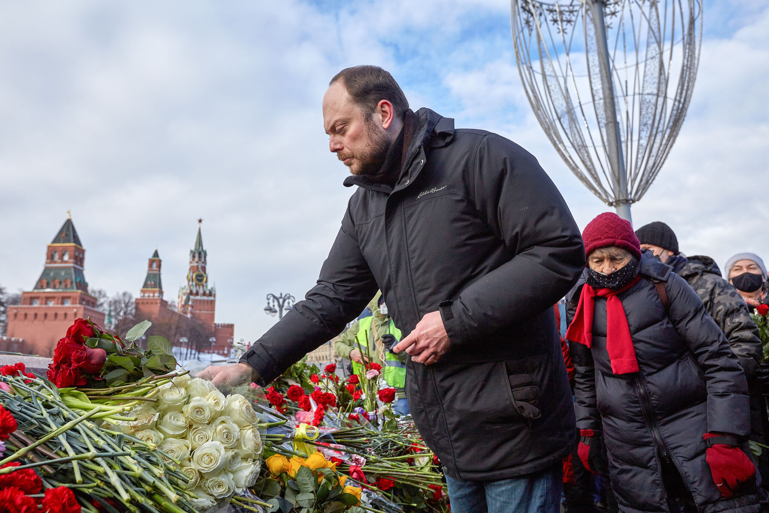 Russia: Prominent opposition activist faces up to 15 years in prison for sharing information about the war in Ukraine