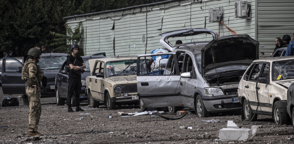 Destroyed humanitarian convoy in Zaporizhzhia