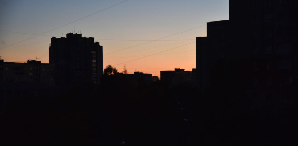 Houses in one of the residential areas of Lviv, Ukraine, have been completely cut off from electricity due to Russian missile attacks.