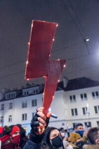 On Friday 29th January marked 100th day of protest against near total ban of abortion in Poland. Thousands of people marched through the city enraged by the justification of the law by the politicised Constitutional Tribunal. The police, claiming the protest being illegal due to pandemic restrictions, tried to block it and several times used pepper spray and arrested few protesters.